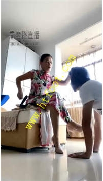 TL23255 浮华】后妈调教狗儿子42分钟