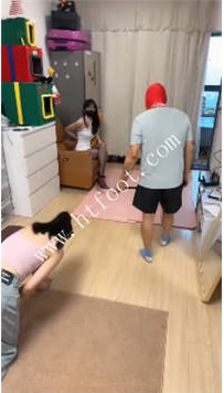 NNTL46637 暴力美学】老东西带女儿来伺候46分钟